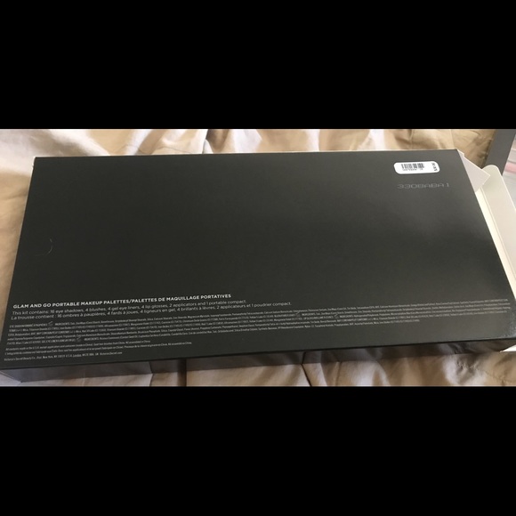 3 x Victoria's Secret glam & go portable travel set 20 eyeshadow 4 gloss makeup - Picture 9 of 14